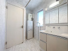 ボルダー 全居室6帖以上！高天井リビング... 札幌 菊水のモデルハウス ボルダー 洗面...