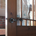 ガラス入り室内ドアYUのハンドル部分