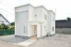 【スーパーウォール】の家｜旭川の住宅施工... 白を基調とした明るい家