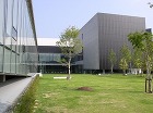 古谷誠章＋八木佐千子／NASCAのページ... http://uratti.web.fc2.com/architecture/nasca/chinohall2.jpg