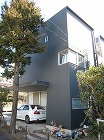 千葉学のページ（一括版）−Manabu ... http://uratti.web.fc2.com/architecture/chibamanabu/houseinblack1.jpg