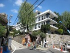 坂倉準三のページ−Junzo Sakak... http://uratti.web.fc2.com/architecture/sakakura/tokyonichibutsu4.jpg