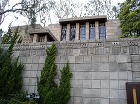 ストーラー邸−フランク・ロイド・ライト　... http://uratti.web.fc2.com/architecture/wright/storer1.jpg