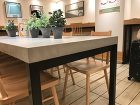 モールテックス - パン屋さんのディスプ... モールテックスグレーのテーブル。六本木の...