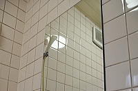 東京都東村山市 リフォーム 浴室 鏡 取付工事 