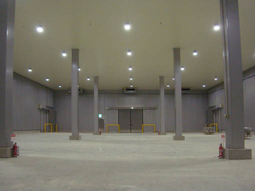 ＪＡ十和田おいらせ　米大型低温倉庫　倉庫内