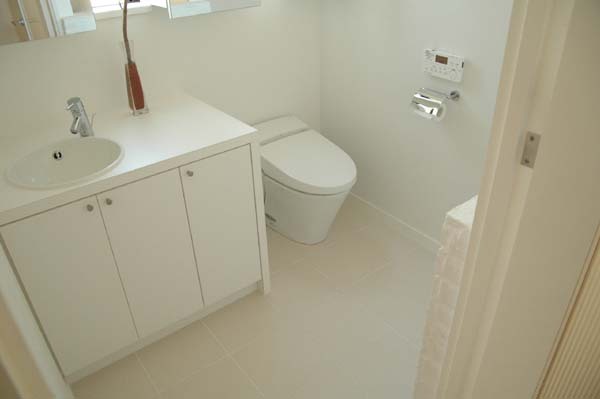 横浜市　RC造1、2階 