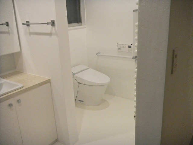 BATH-LAVATORY-09