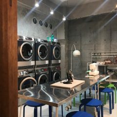 ＧＡＬＬＥＲＹを更新しました。【広い空間に落ち着き感を与えるデザイン例　「喫茶ランドリー?」（東京都墨田区）】