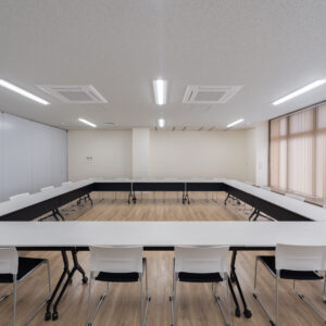 沖縄トヨタ自動車株式会社 トヨタウン美浜...