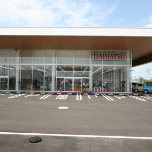 琉球ダイハツ与那原店 | 株式会社 エー...