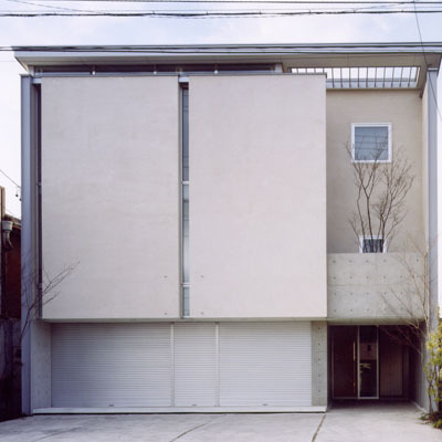 Mr-residence 2002 - ...