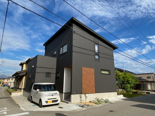 Ymtm-house - CONCEPT...