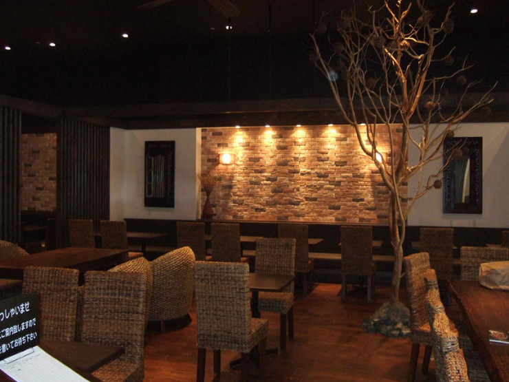 ランチョス（カフェレストラン）