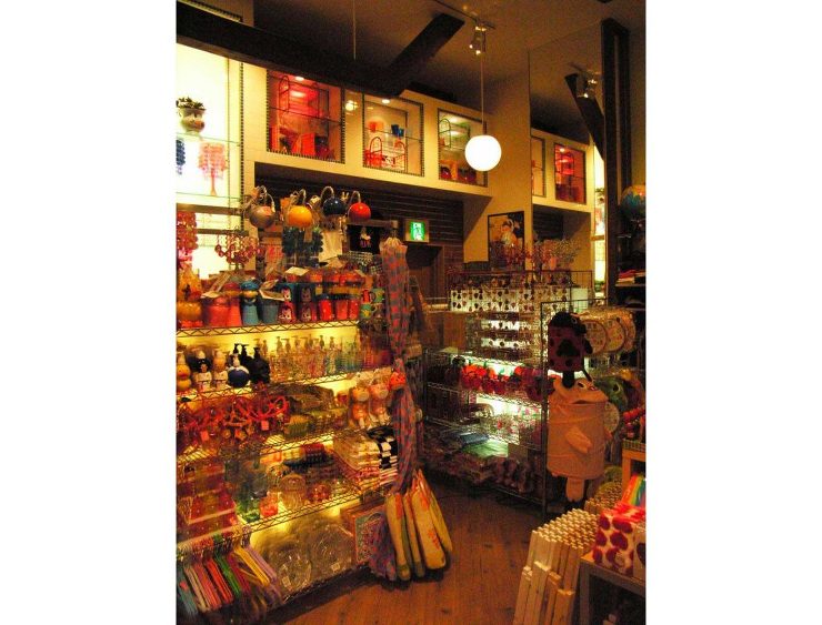 COSMIC DEPT（雑貨店）
