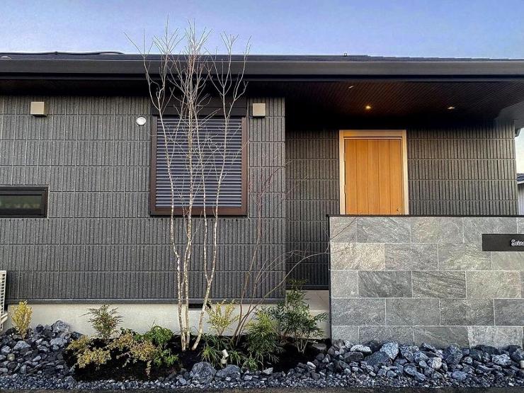 ファサード＆アプローチ施工例 by 揖斐川庭石センター