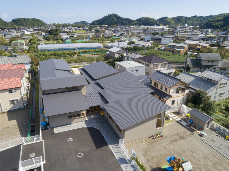 学校法人稲葉学園 幼保連携型認定こども園...