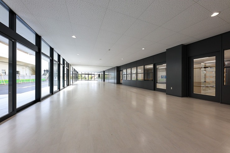 静岡県立藤枝東高等学校管理教室棟 | 企...