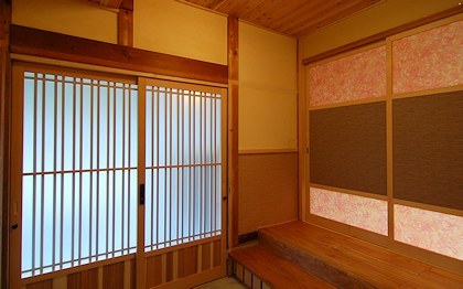 写真：母の部屋専用の玄関