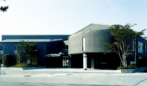 崎西かつみ建築設計事務所 [ Works...