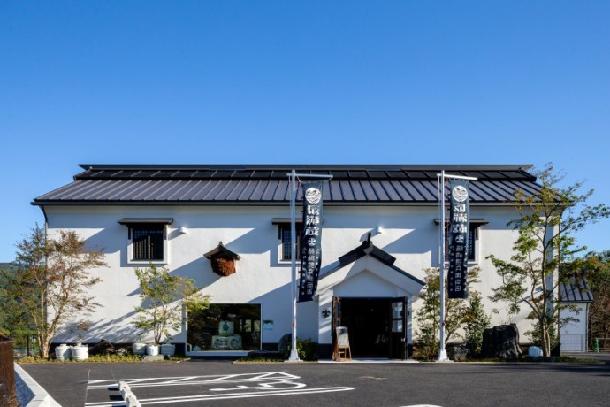 ?藤?摠兵衛商店長瀞蔵 | 株式会社池田...