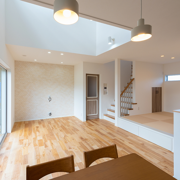 兵庫県　M邸 | 施工例 | 無垢フロー...