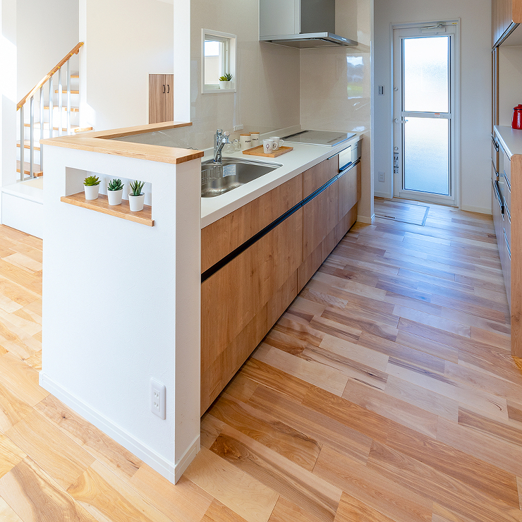 兵庫県　M邸 | 施工例 | 無垢フロー...