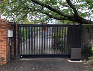 【施工実績】既存門扉を自動門扉に!