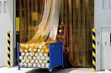 ビニール間仕切り