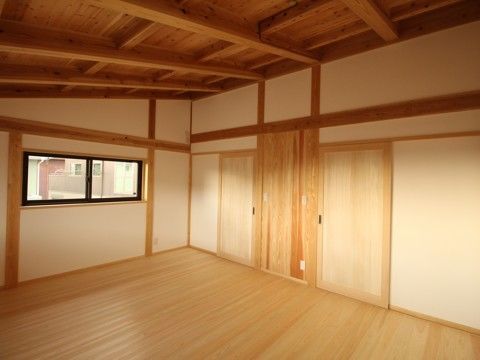 県央・秦野市K邸　大黒柱のある家　ゼロエ...