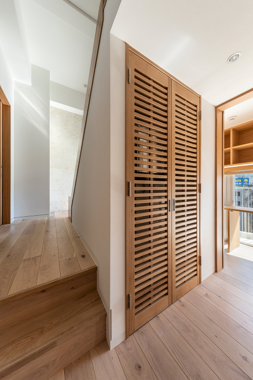 Key Operation Inc. /...