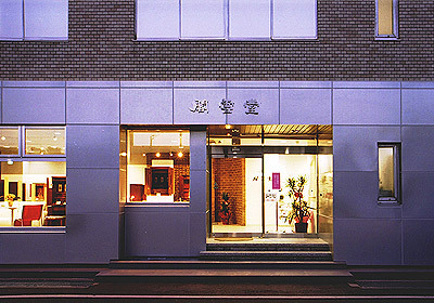 仏壇仏具店4／尾川建築設計事務所