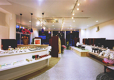 仏壇仏具店4／尾川建築設計事務所
