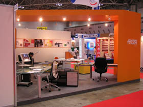 展示ブースデザインン