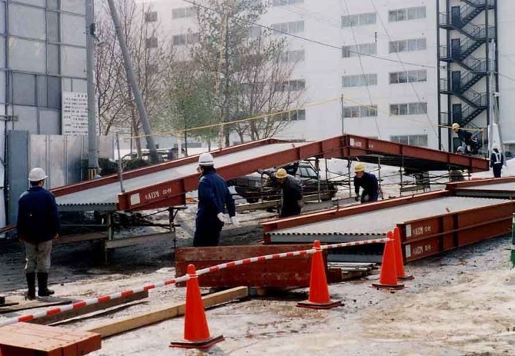 上屋養生工法 -ジョイントパネル- ｜製...