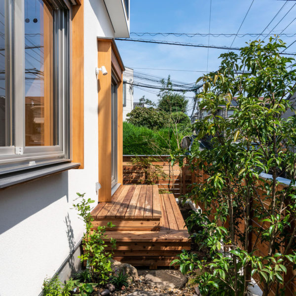 北庭を愉しむ家 | やどり-創建舎（そう...