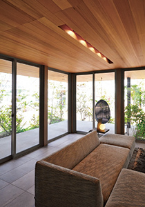 内装材の製品情報 ｜マルホン