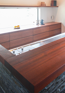 内装材の製品情報 ｜マルホン