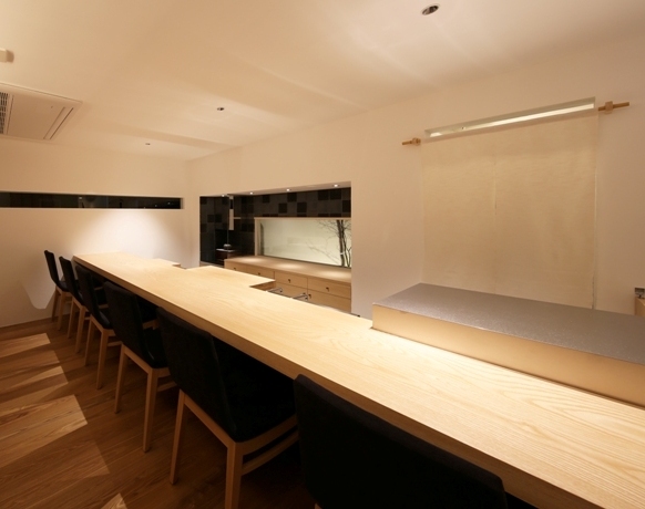 「日本料理 藤井」様ﾎﾜｲﾄｱｯｼｭ材一...