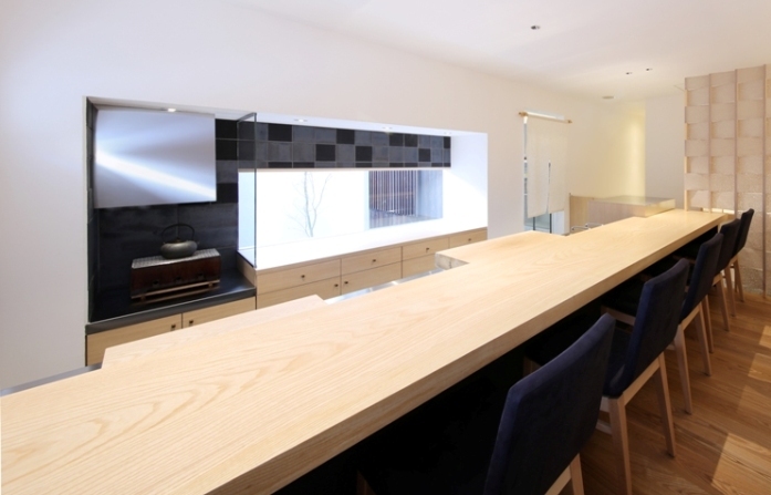 「日本料理 藤井」様ﾎﾜｲﾄｱｯｼｭ材一...