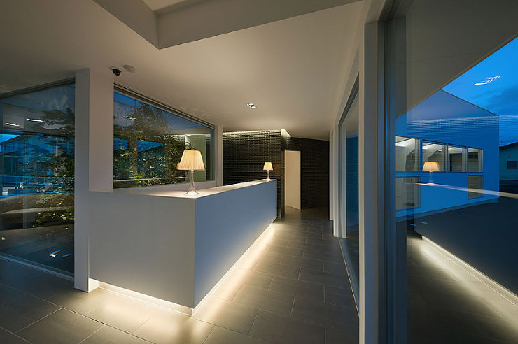 M+A dental clinic 岡歯...
