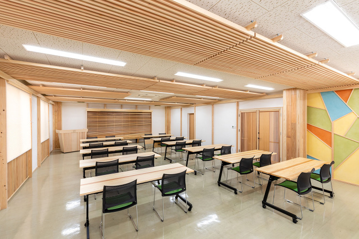 西垣林業会議室