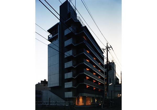 TETSUO KAWABE STUDIO
