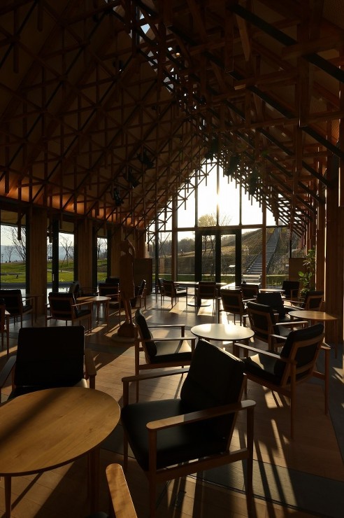 5SENSEチェア（洞爺湖 鶴雅リゾート 洸の謌）