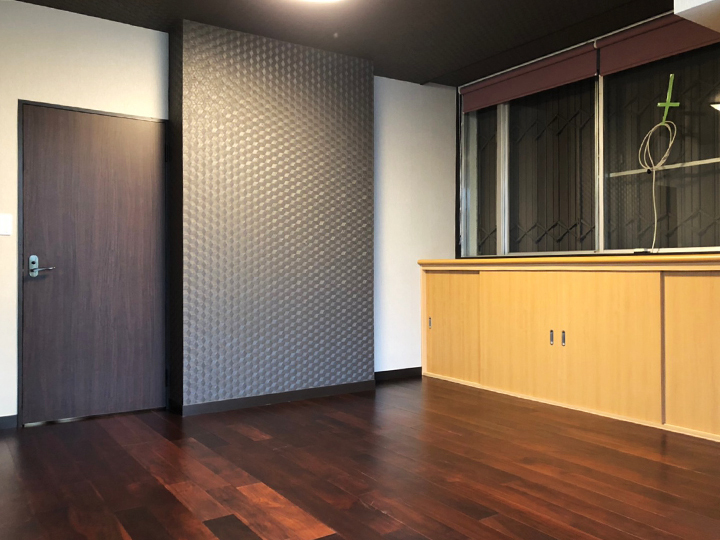 キッチン、洋室、浴室等のリフォーム！内装は調和も考えたデザインで提案いたしました！バリアフリーでこれからも安心です^^