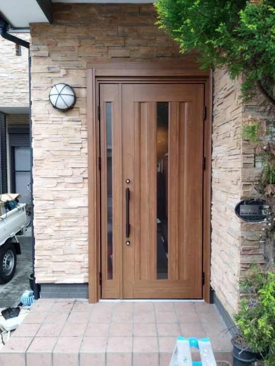 ドアクローザーが故障…修理よりもドアリモで取替える方が安心です！