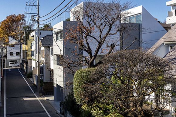 代田の住宅 / 建築・インテリア / 制...