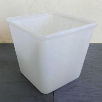 さげっと 凹凸内容器(コンパクトな角型のポリ下げ缶内容器)