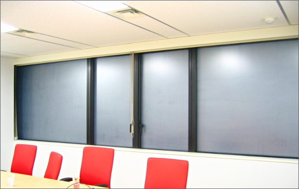 ガラスフィルム工事施工例 | 株式会社ヤ...