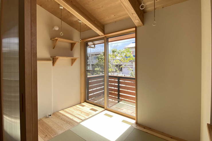 枚方市　庭と繋がる縁側のある住まい